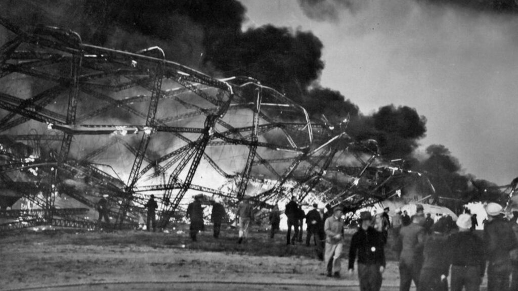 Rare footage of the 1937 Hindenburg disaster, the world's largest airship exploding.